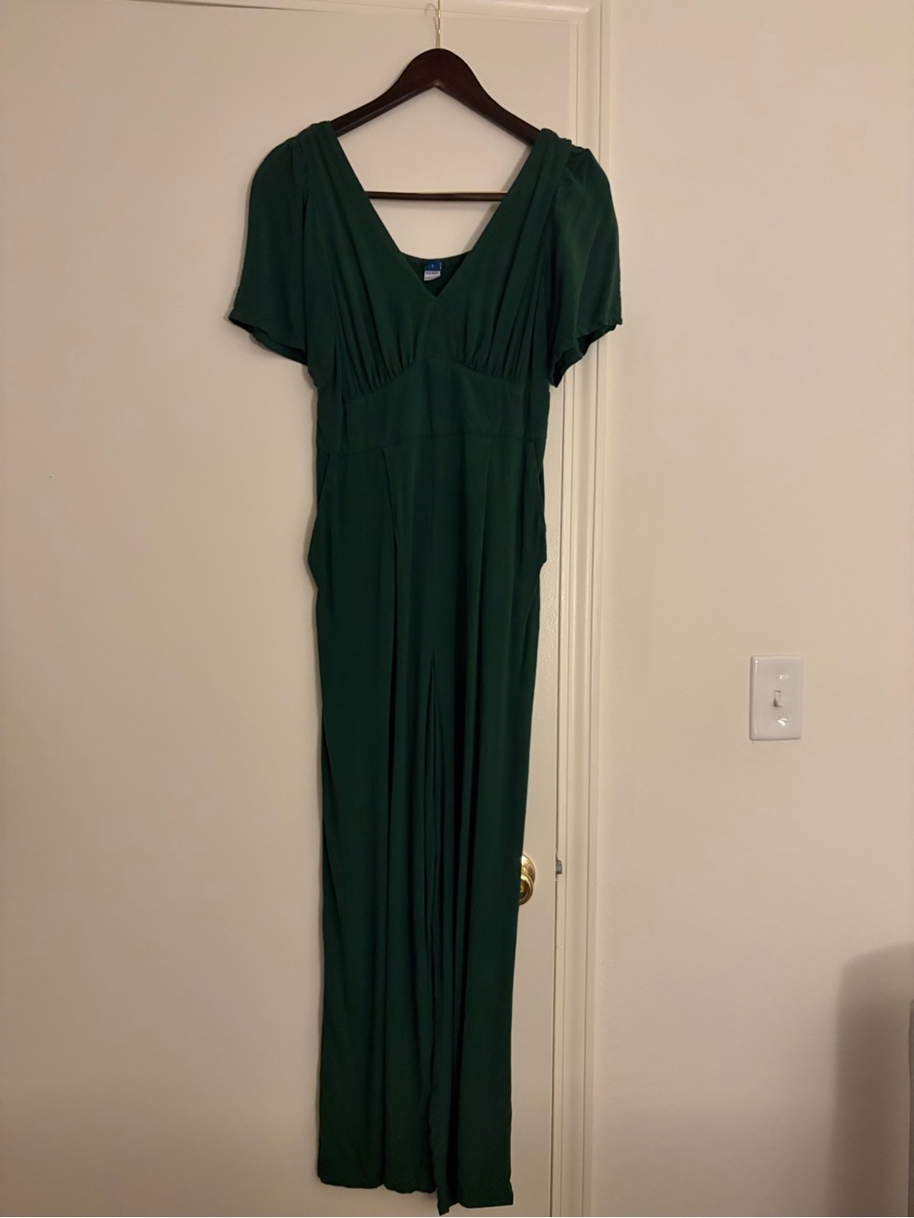 Old Navy Deep Green Maxi Dress with V-Neck